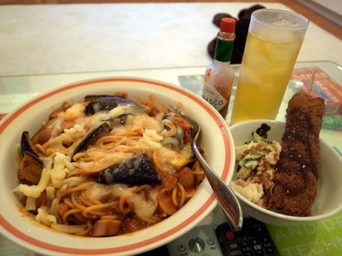 モッツァレラチーズと茄子のスパゲッティ