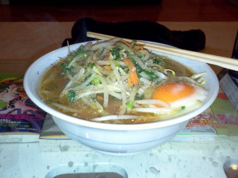 豚骨醤油ラーメン